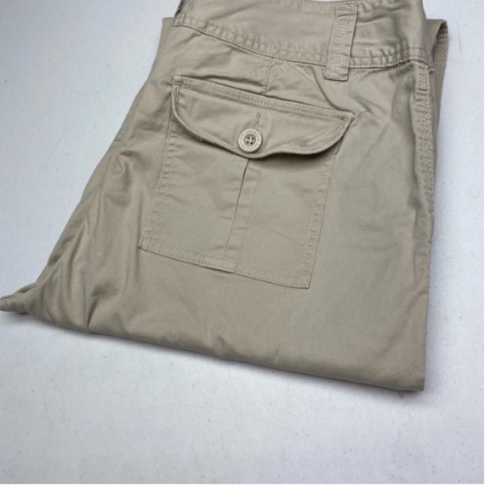 Unlisted KHAKI TAN Capris, 16, 37"  Summer Sale